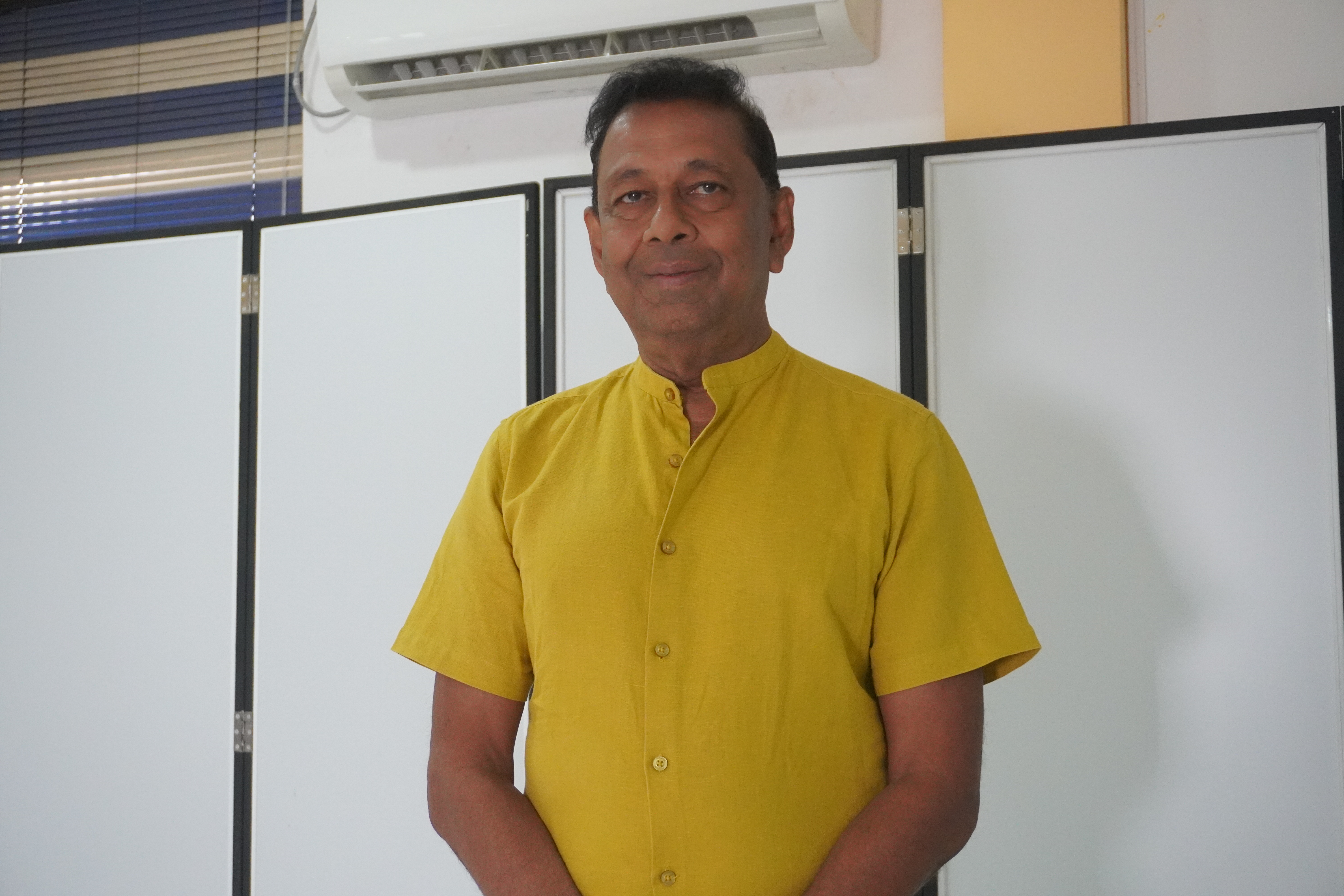 Dr. N Kumaranayake